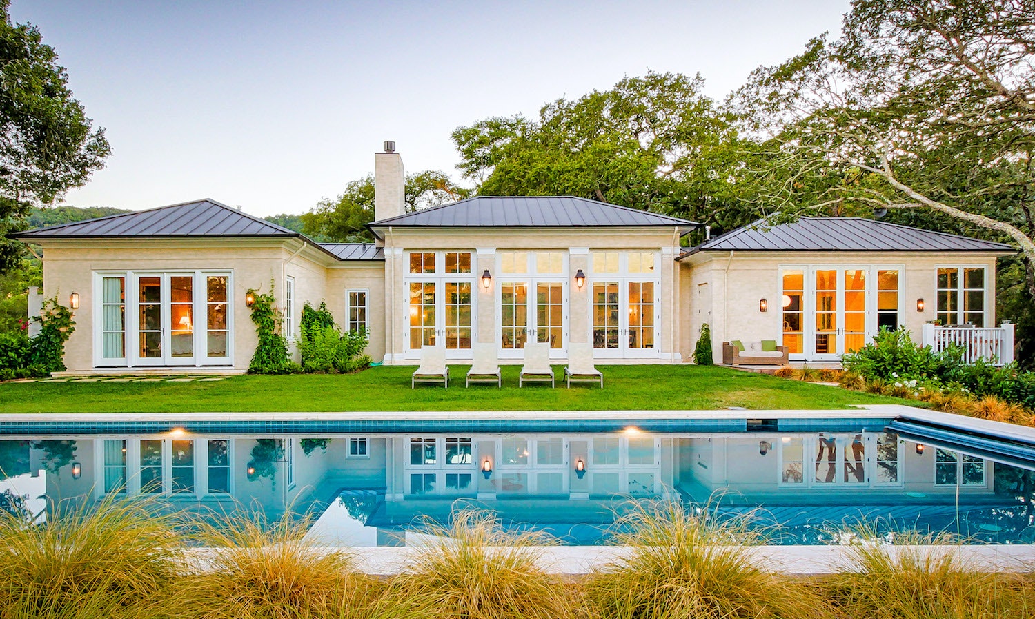 Tips for Booking Luxurious Villas in Melbourne