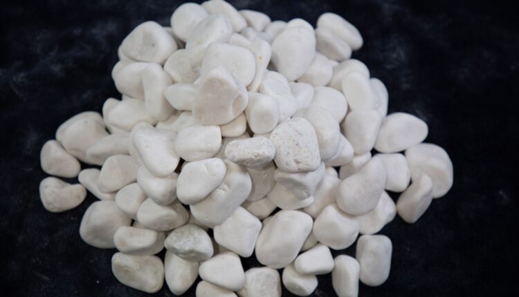 garden pebbles Melbourne 