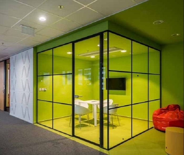 Frameless Glass Partition Wall